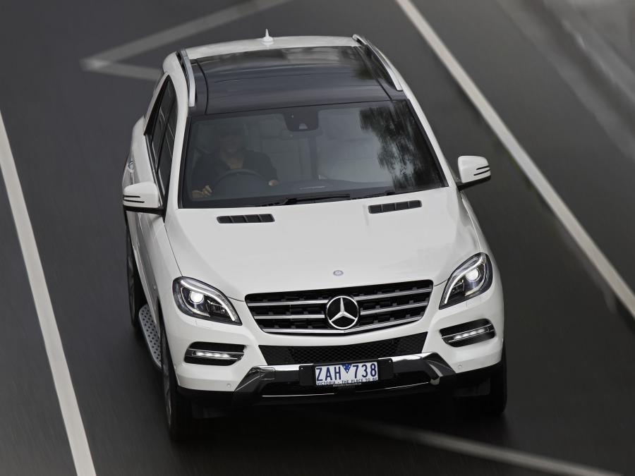  Mercedes-Benz ML350 BlueTec 2011 года  (AU) (фото 7 из 12)